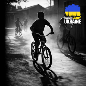 100лиця, MOTANA - Молодість